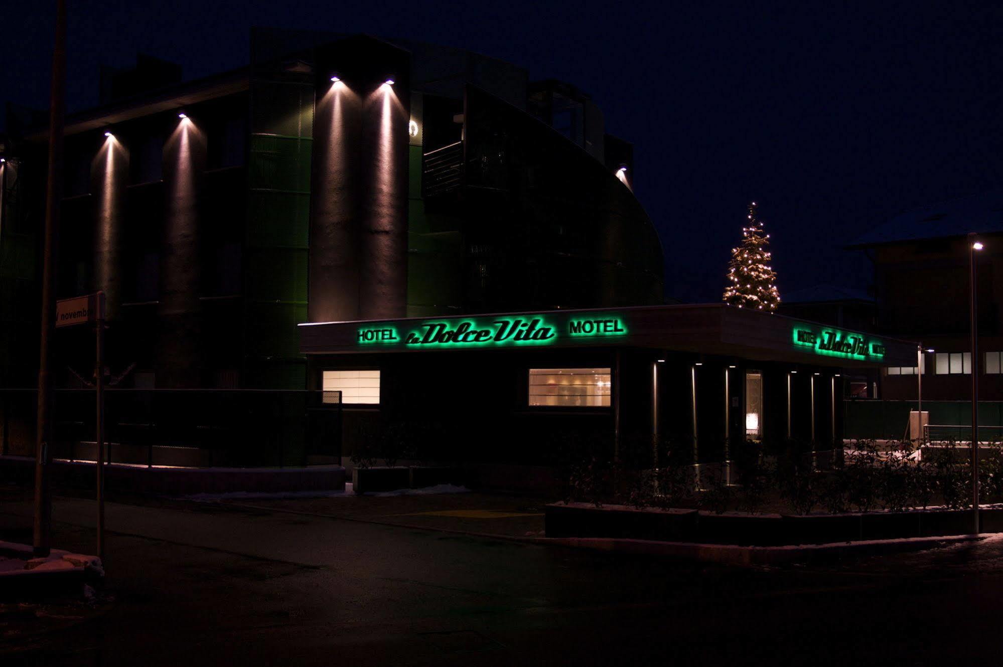 Invilladiserio Hotel Villa di Serio Экстерьер фото